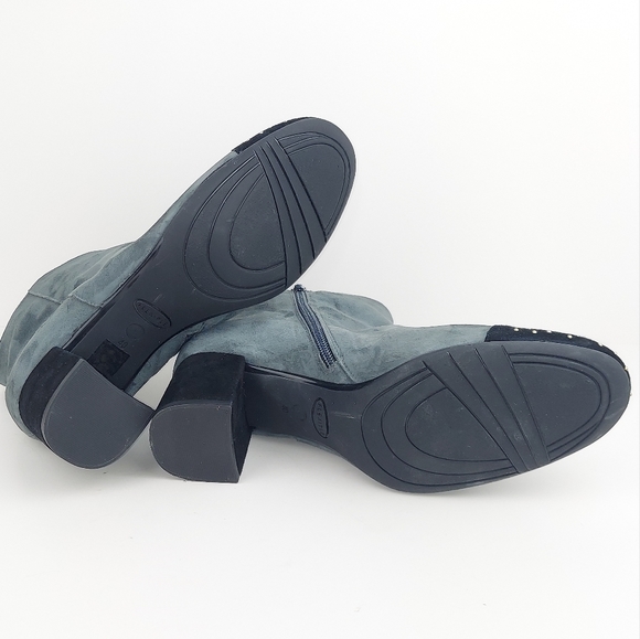 Brenda Zaro Gray Suede Studded Boots 40 - Picture 11 of 15